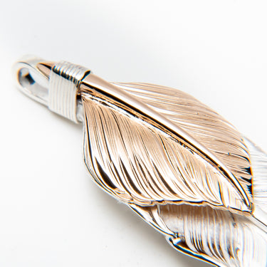 L flight feather 02/K18PG heart feather