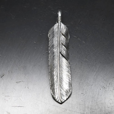 arabesque feather 02/heart feather