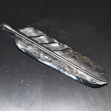 arabesque feather 01