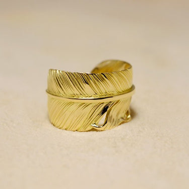 Flight feather Ring 02／K18