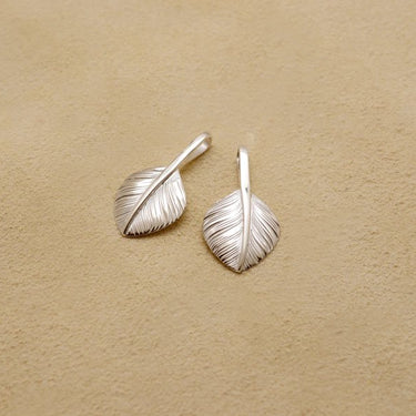 L-size heart feather