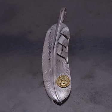 L-size feather 01/k18 eagle metal
