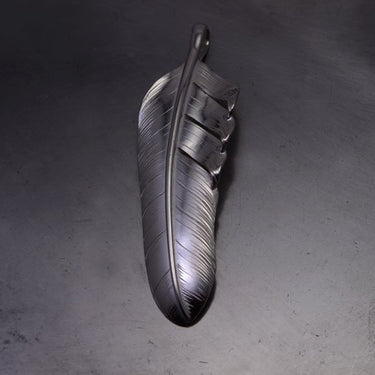 XL-size feather top