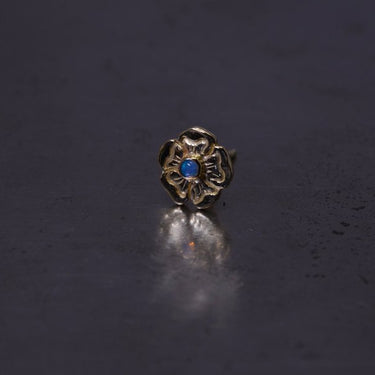 K18 S flower pierce/opal